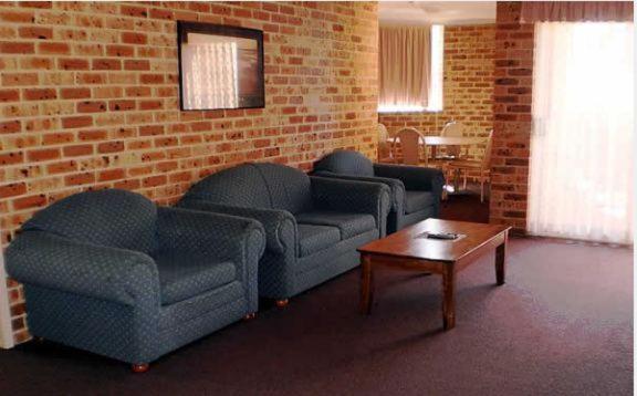 Lake Haven Motor Inn Gorokan Dış mekan fotoğraf
