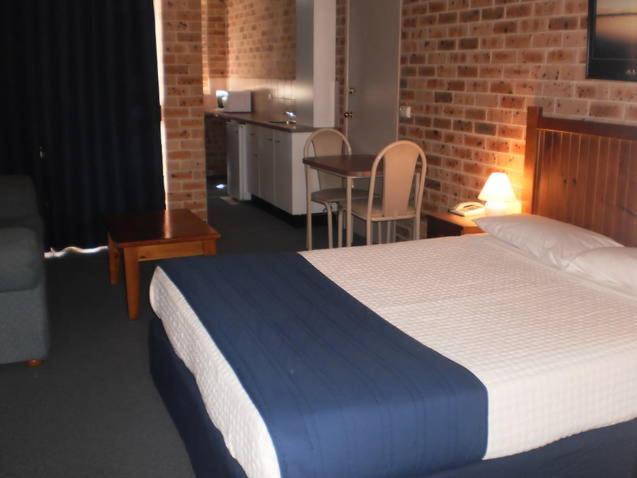 Lake Haven Motor Inn Gorokan Oda fotoğraf