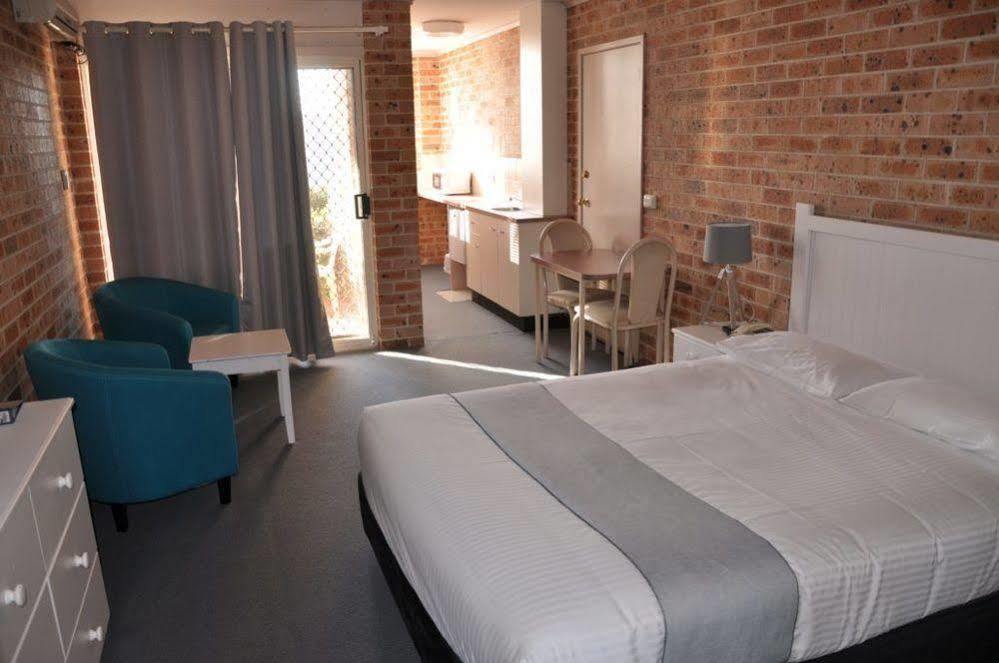 Lake Haven Motor Inn Gorokan Dış mekan fotoğraf